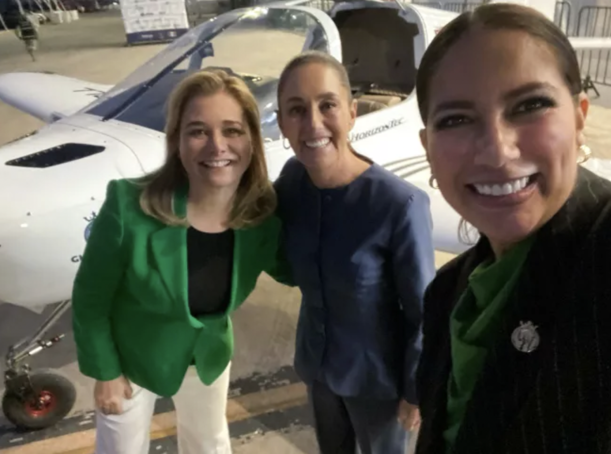 Invitada Por Claudia
